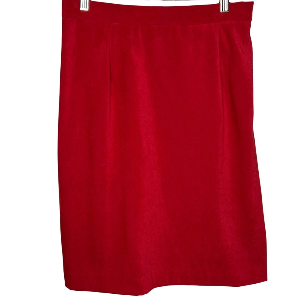 Amanda Smith Petite Skirt- 14P- velvet like red, some stretch with elastic waist - Picture 1 of 6